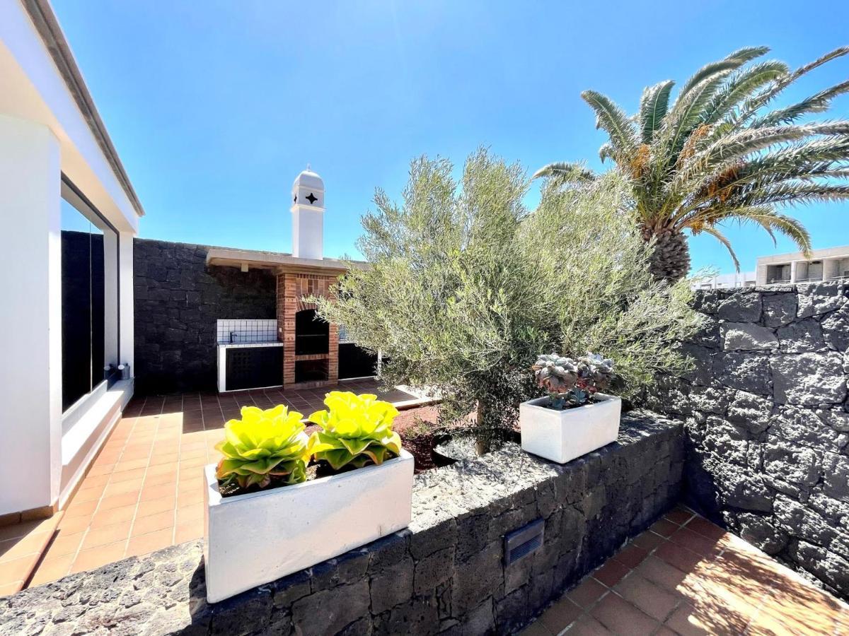 Villas Mamma Mia Pool Heat Private & Jacuzzi Playa Blanca  Exterior photo