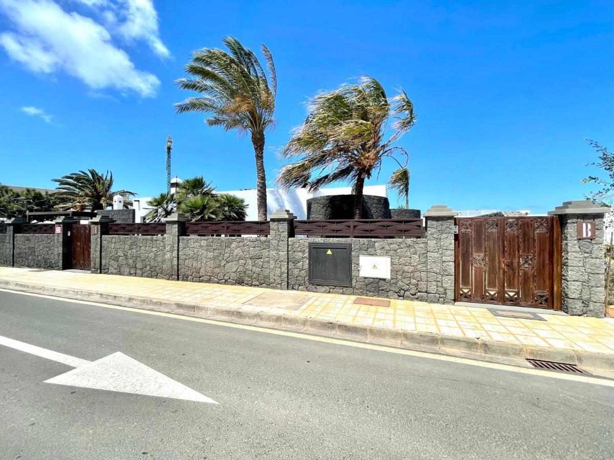 Villas Mamma Mia Pool Heat Private & Jacuzzi Playa Blanca  Exterior photo