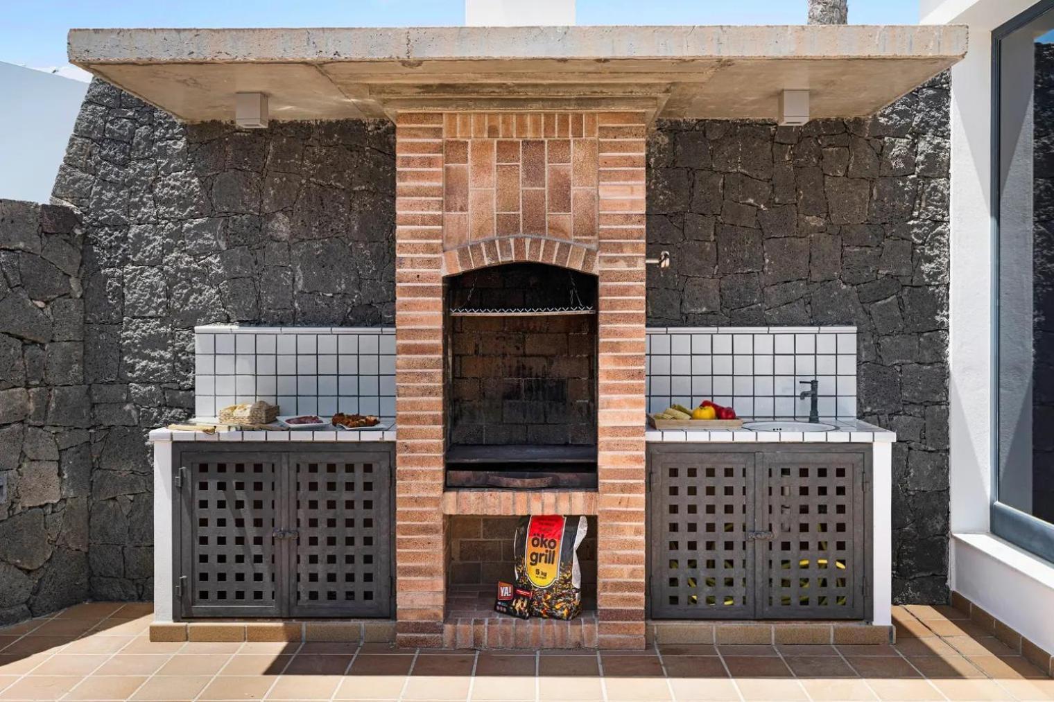 Villas Mamma Mia Pool Heat Private & Jacuzzi Playa Blanca  Exterior photo