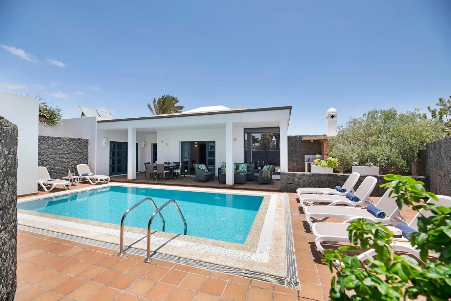 Villas Mamma Mia Pool Heat Private & Jacuzzi Playa Blanca  Exterior photo